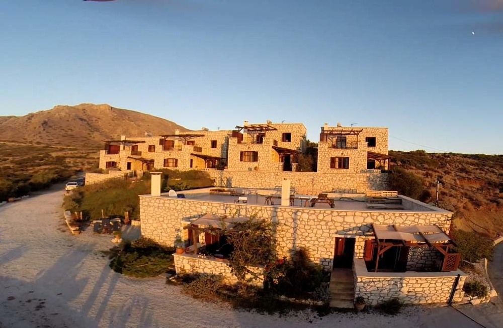 Ville Du Soleil - Exclusive Homes With Rustic Charm And Sensational Views Of The Mediterranean Sea Makry Gialos  Exterior photo