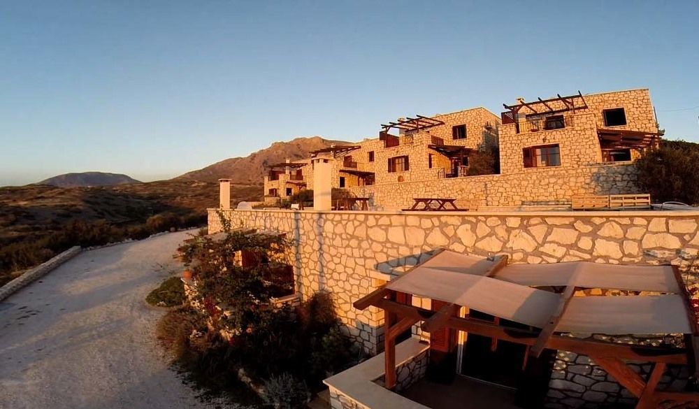 Ville Du Soleil - Exclusive Homes With Rustic Charm And Sensational Views Of The Mediterranean Sea Makry Gialos  Exterior photo